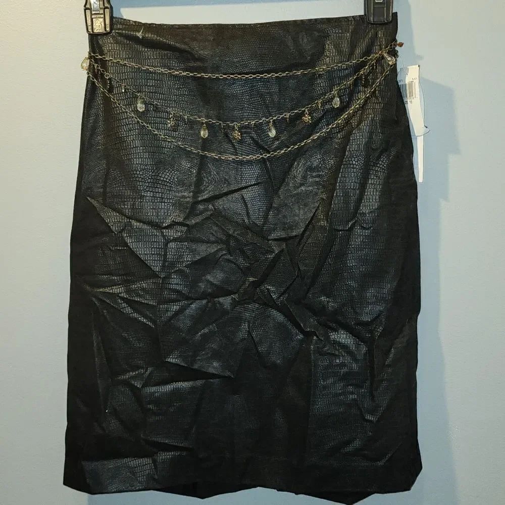 Maggie London Skirt 